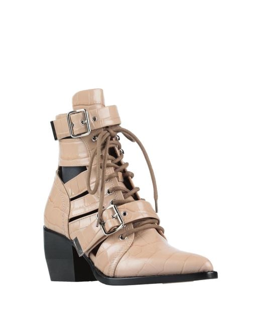 Chloé Natural Minimalist Leather Shoes