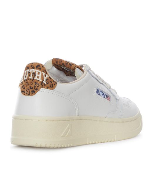 Autry White Medalist Low-Top Sneakers