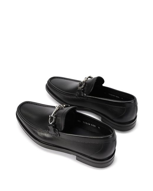 Ferragamo Black Logo Buckle Business Casual Shoes for men