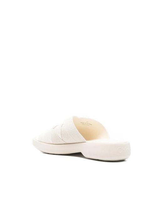 Chloé White Open-Toe Flat Sandals