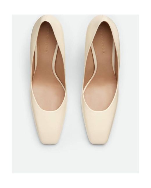 Bottega Veneta White Knot Pump