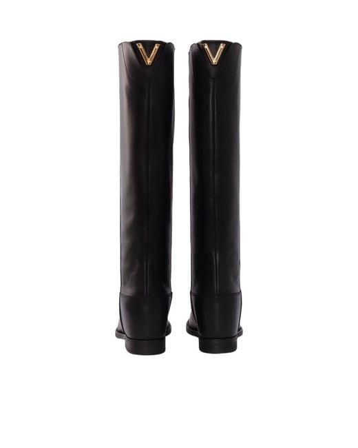 Via Roma 15 Black Logo Plaque Round Toe Boots