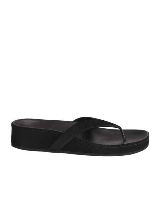 Phoebe Philo Round Flip Flop in Black | Lyst