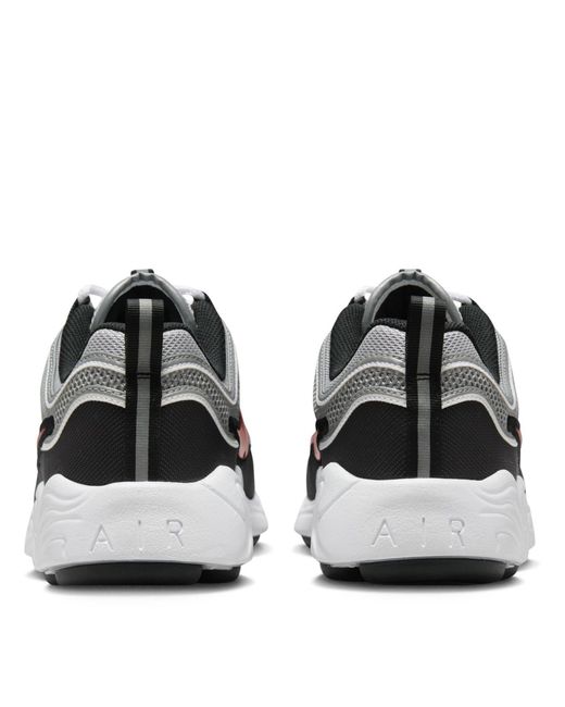 Nike Black Lightweight And Breathable Sports Shoes