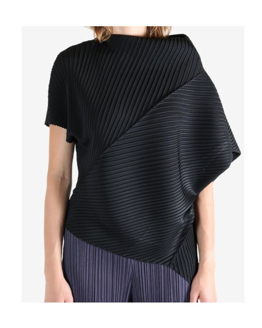Issey Miyake Black Pleated Asymmetric T-Shirt