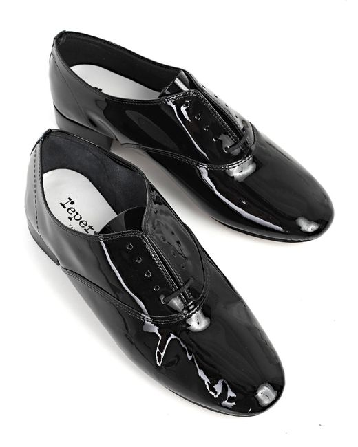 Repetto Black Lacquered Leather Flats