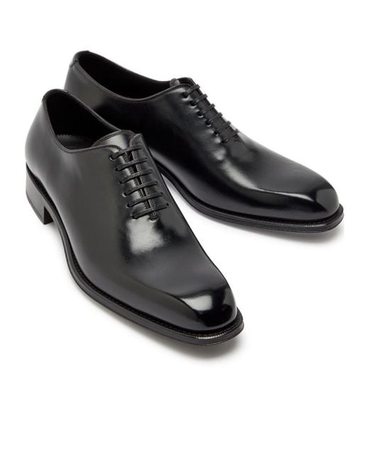 Tom Ford Black Lace-Up Front Business Dress Shoes for men