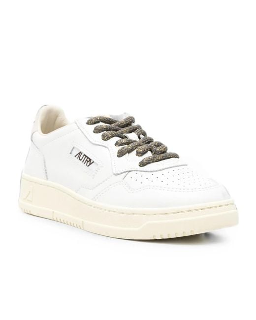 Autry White Medalist Low-Top Sneakers