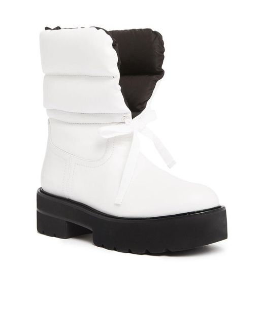 Stuart Weitzman White Round Head Boots
