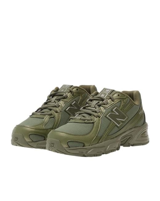 New Balance Green 740 Sneakers for men