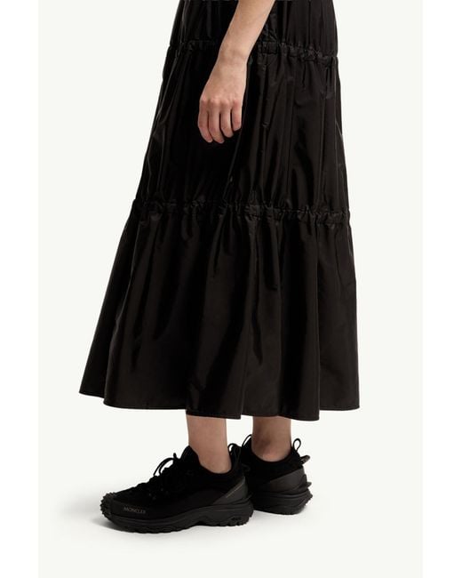 Moncler Black Ruffle Mid-Length Skirt