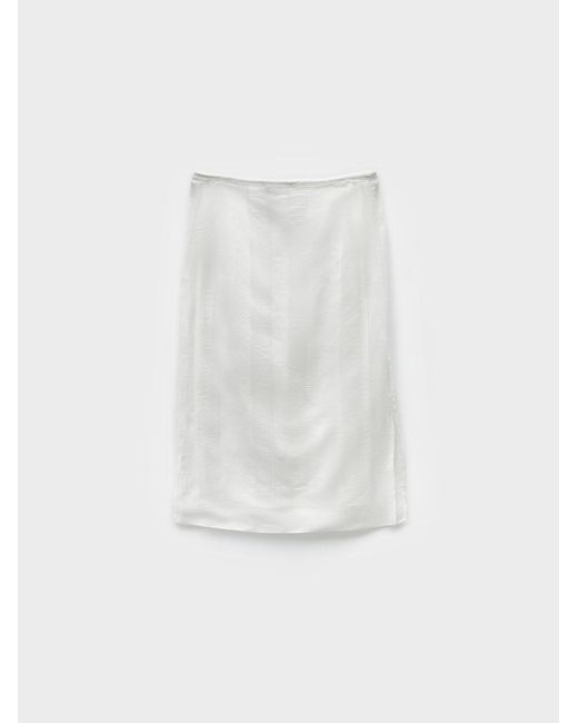 Low Classic White See-Through Layered Skirt