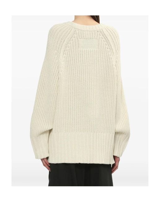 Low Classic White Ribbed Sweater