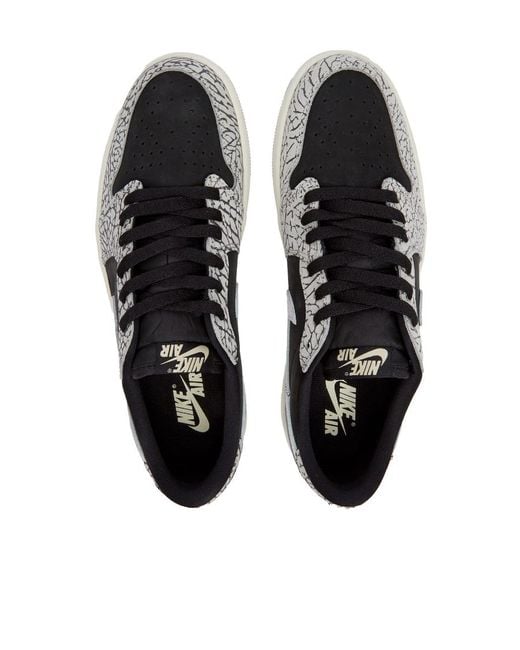 Nike White Low-Cut Casual Sneakers