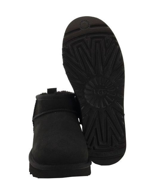 Ugg Black Logo Boots