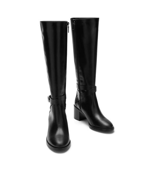 Stuart Weitzman Black Round Toe Boots