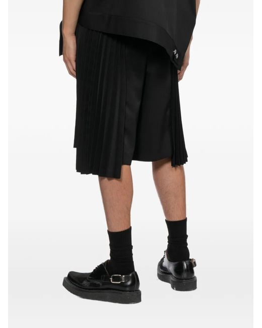 Comme des Garçons Black Pleated Shorts for men