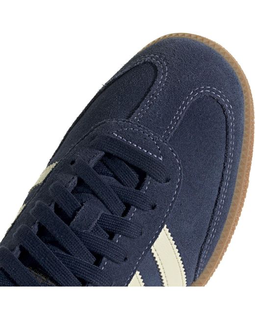 Adidas Originals Blue Simple And Casual Shoes for men