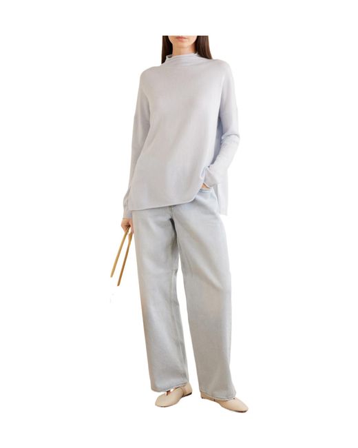 Allude White Cashmere Turtleneck Sweater