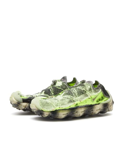 Nike Green Ispa Mindbody 'Barely Volt' Sneakers for men