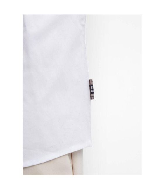 Barbour White Collared Button-Up Shirt