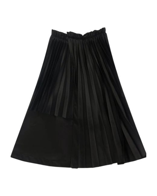 Comme des Garçons Black Pleated Skirt