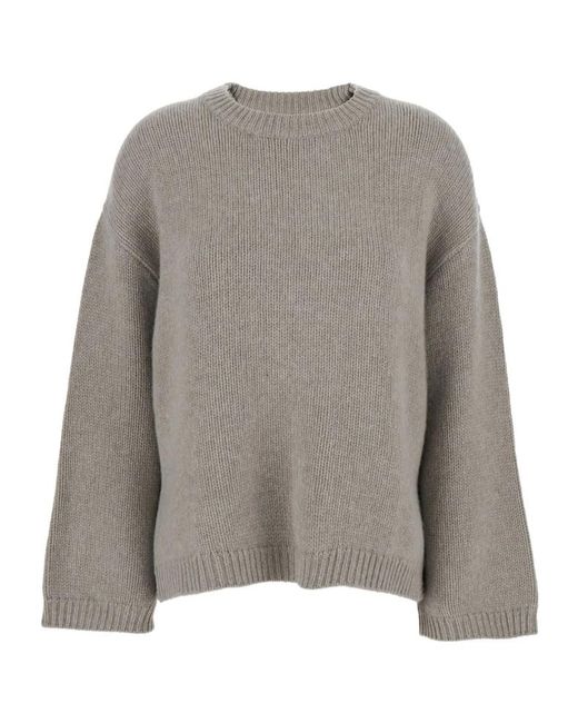Soft Goat Gray Long-Sleeved Knitwear