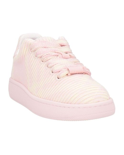 Burberry Pink Round-Toe Low-Top Casual Shoes