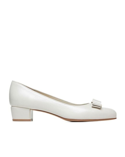 Ferragamo Natural Vara Bow Low-Heeled Shoes
