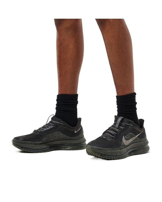 Nike Black Lightweight Sneakers for men