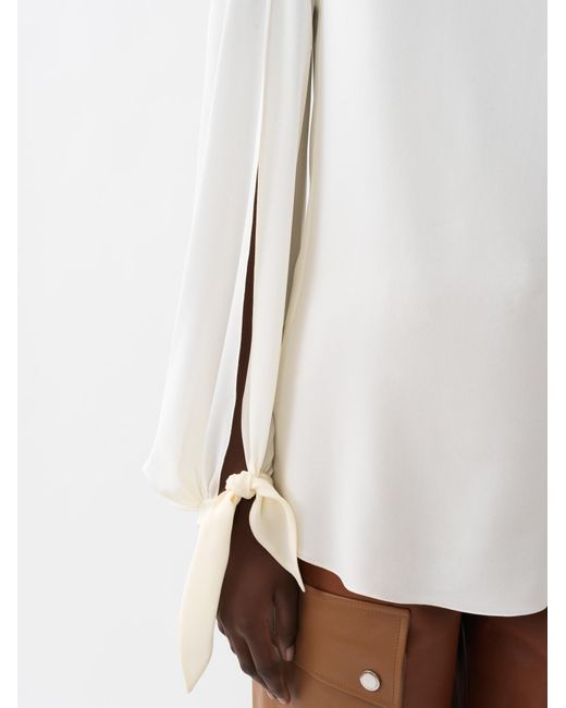 Chloé White Chloé Knot Detailed Long-Sleeved Top