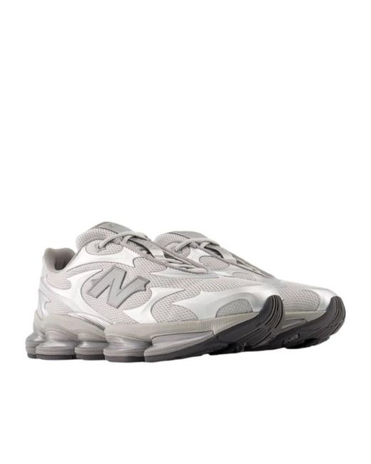 New Balance Gray 2000 Logo Patch Sneakers for men