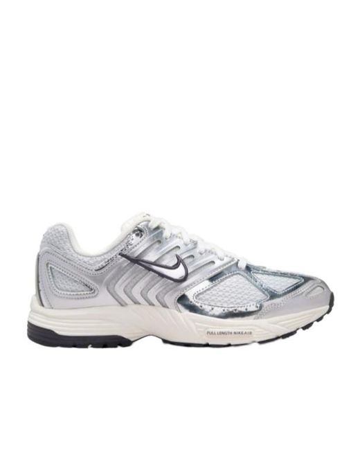 Nike White Air Peg 2K5 Sneakers