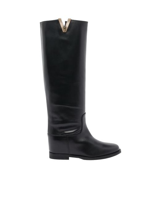 Via Roma 15 Black V Logo Round Toe Boots