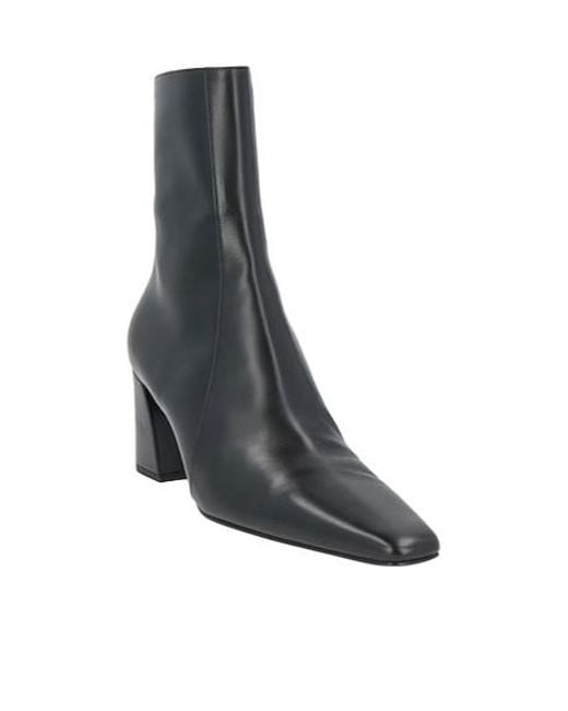 Saint Laurent Black Minimalist Roundtoe Ankle Boots