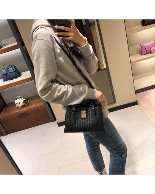 Bottega Veneta Red Knitted Handbag