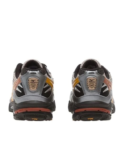Mizuno Gray Round-Toe Sneakers for men