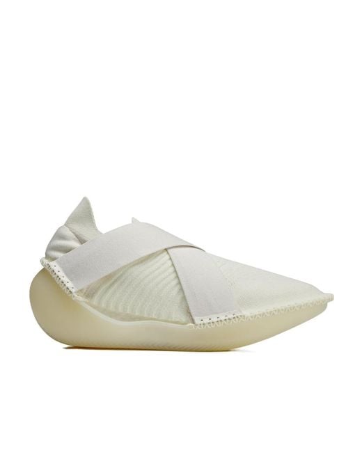 Y-3 White 'Itogo' Knitted Sneakers for men