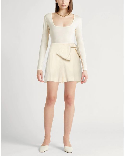 Chloé Natural Bow-Detailed Shorts