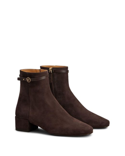 Tod's Brown Logo Plaque Ankle Boots