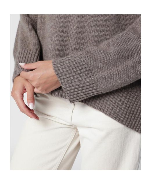 Lisa Yang Gray Noor Crew-Neck Cashmere Sweater