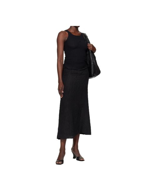 Baserange Black Sleeveless Vest