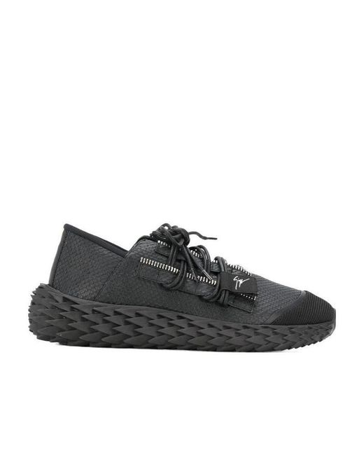Giuseppe Zanotti Black Low-Cut Casual Sneakers for men