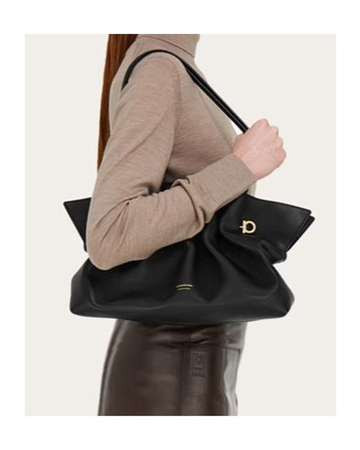 Ferragamo Black Ferragamo Soft Medium Shoulder Bag