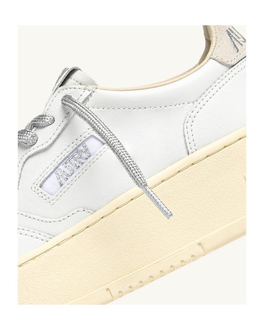 Autry White Medalist Platform Low-Top Sneakers