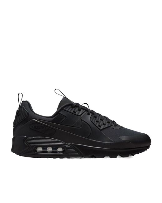 Nike Black Low-Top Trainers for men