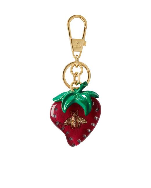 Gucci Bee Strawberry-Shaped Keyring in Red | Lyst