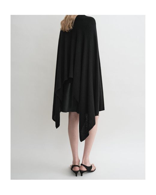 Totême  Black Cape-Design Sweater