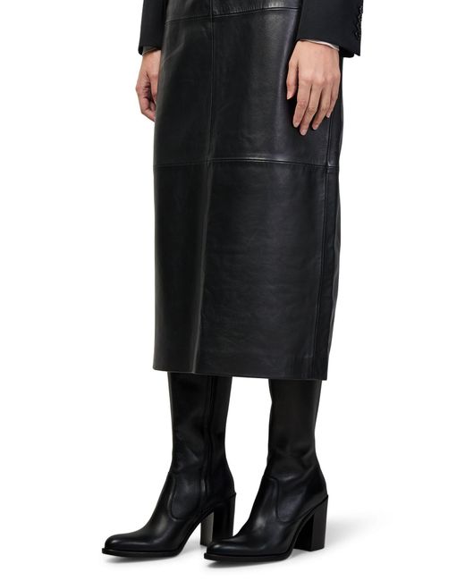 Chloé Black Knee-High Boots With Side Zippers