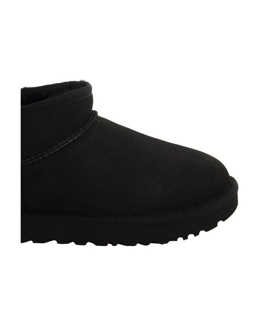 Ugg Black Logo Boots